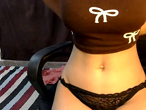 Ishani_live's Webcam Show