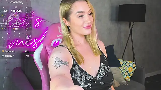 Viickie_Nelsson Chat XXX in diretta