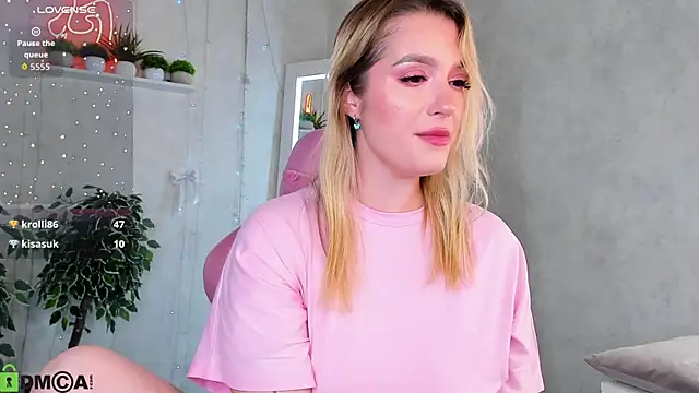 دردشة Viickie_Nelsson الجنسية المباشرة