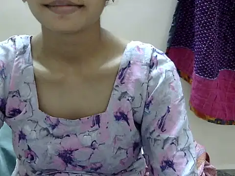 Kulsum_S – Live XXX-chat