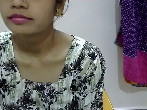 Kulsum_S' Live XXX Chat