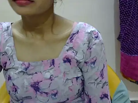 Chat XXX en directo de Kulsum_S
