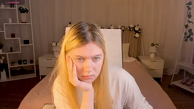 CelestineMauriacn Live XXX chat
