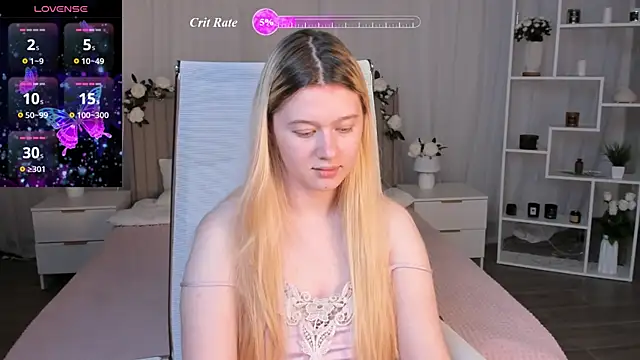 CelestineMauriac's Live XXX Chat