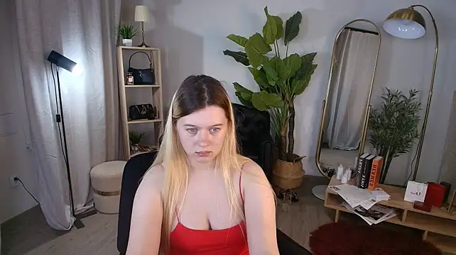CelestineMauriac's Live XXX Chat
