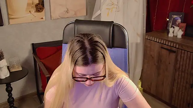 Czat XXX na żywo – CelestineMauriac