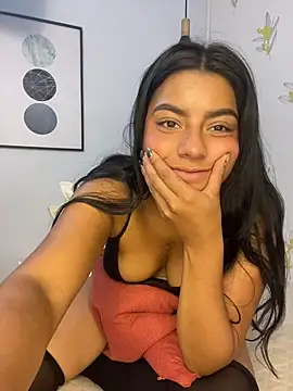 Chat XXX en directo de Laia_white