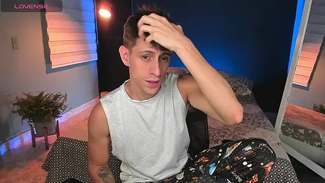 Show modela Jasper__jones na web-kameri