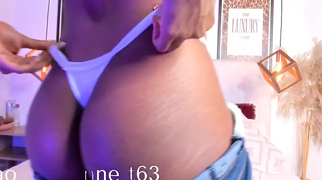 Naomi_bennet Webcam-Show
