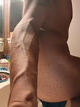 Myhornypll webcam show