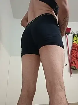הופעת וובקאם של Myhornypll