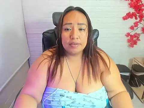 Shara_Oz Chat XXX in diretta