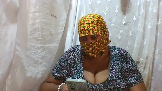 annal_gal Adlı Modelin Web Kamerası Şovu