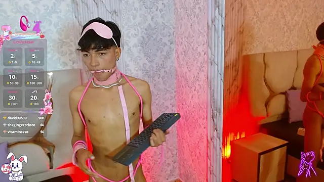 Pertunjukan Kamera Web osamu_tay