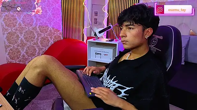 osamu_tay Adlı Modelin Web Kamerası Şovu