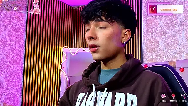 Webkamerová show osamu_tay