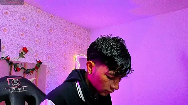 osamu_tay Webcam-Show