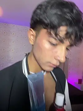 osamu_tay Adlı Modelin Web Kamerası Şovu