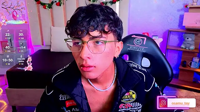 Show modela osamu_tay na web-kameri