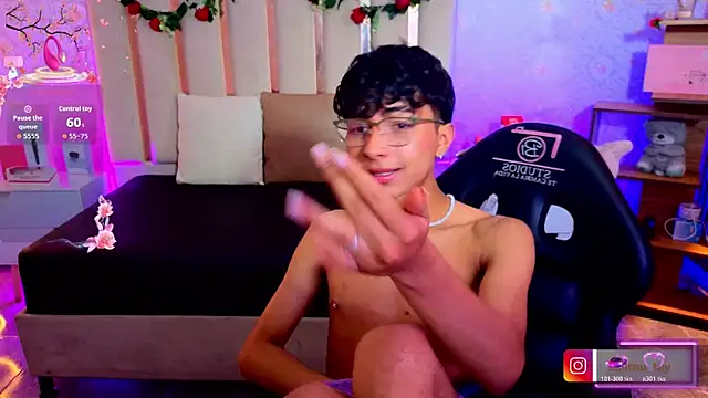 osamu_tay Webcam Show