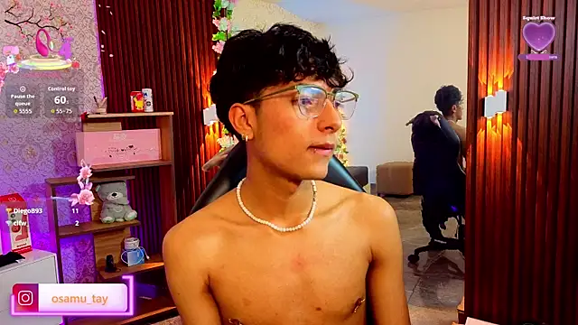 Chat XXX en directo de osamu_tay