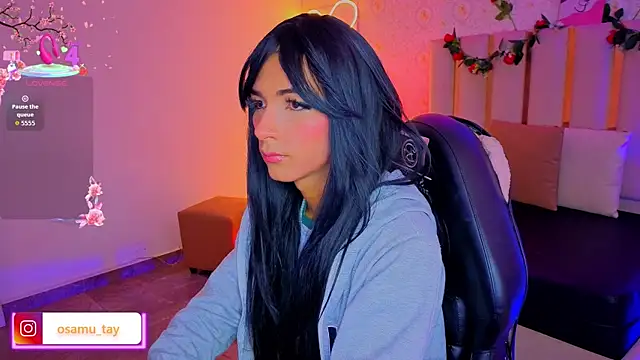 Webkamerová show osamu_tay
