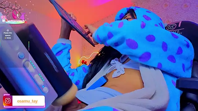 osamu_tay: вебкам-шоу