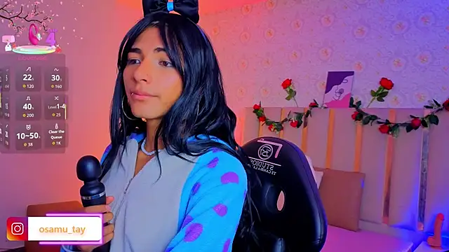 Webkamerová show osamu_tay