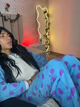 osamu_tay Adlı Modelin Web Kamerası Şovu