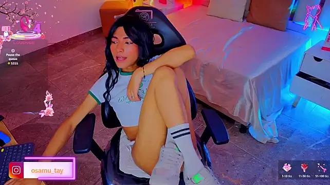 osamu_tay Pertunjukan Webcam
