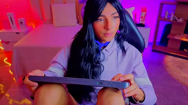 Webkamerová show osamu_tay