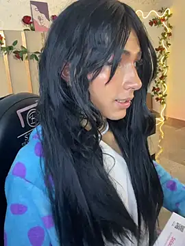 osamu_tay Show in webcam