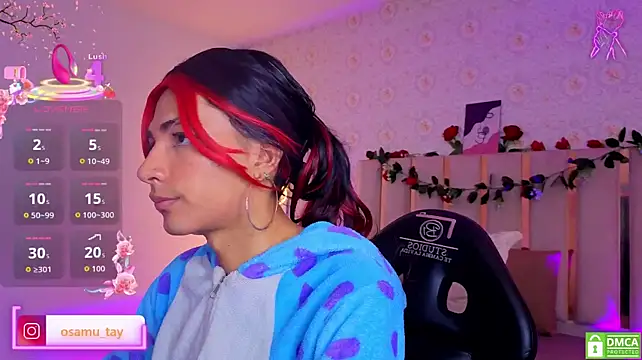 Webkamerová show osamu_tay