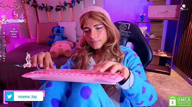 Chatroom XXX en direct de osamu_tay
