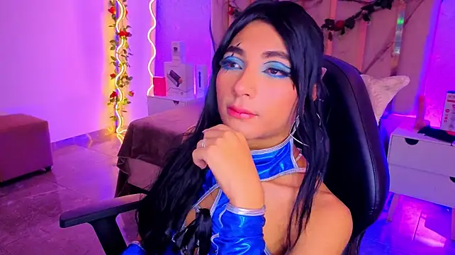 osamu_tay Show in webcam