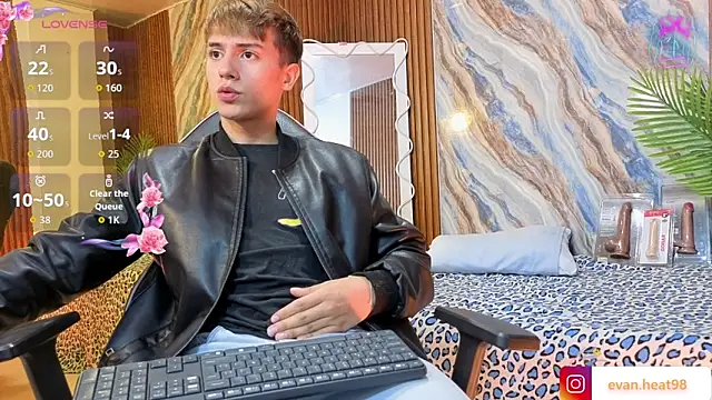 EVAN_TAY Pertunjukan Webcam