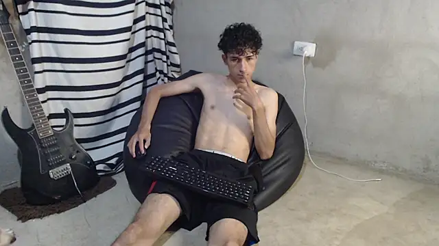 Johnny_cagee_: вебкам-шоу