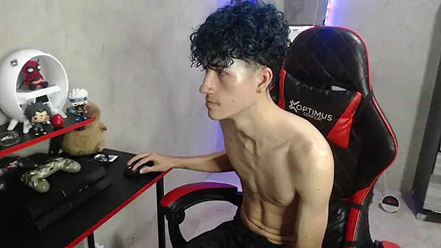 Johnny_cagee_ Adlı Modelin Web Kamerası Şovu