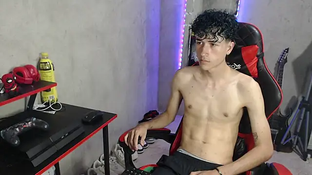 Johnny_cagee_ Webcam-Show