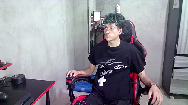 Johnny_cagee_ 在線直播表演