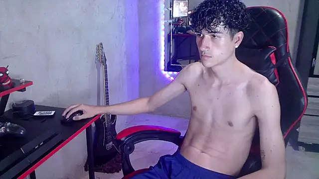 Johnny_cagee_ 在線直播表演
