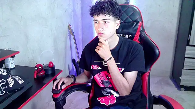 Johnny_cagee_ 在線直播表演