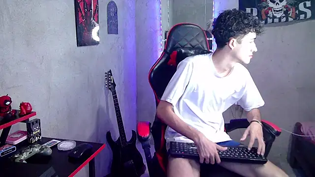 Johnny_cagee_ – webcam-show