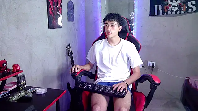 Johnny_cagee_ Шоу с уебкамера