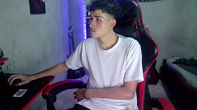 Johnny_cagee_ Show Webcam