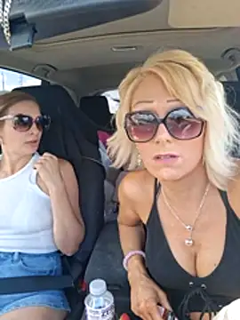 Show modela BeautifulMeFire23 na web-kameri