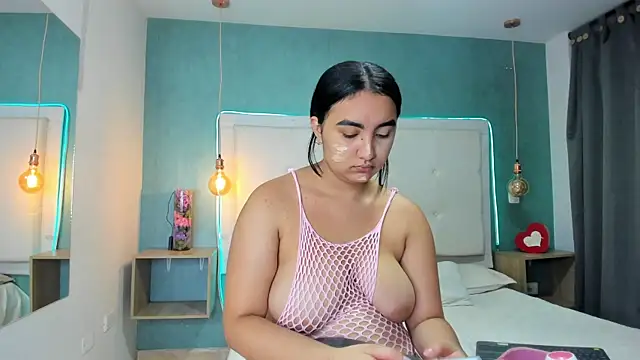 DominikDiaz 라이브 XXX 채팅