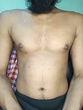 Lovable_dude Show in webcam