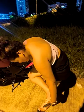 Pokazy przed kamerką – Adina_Skaly