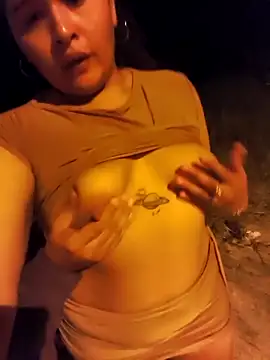 Adina_Skaly 웹캠 쇼